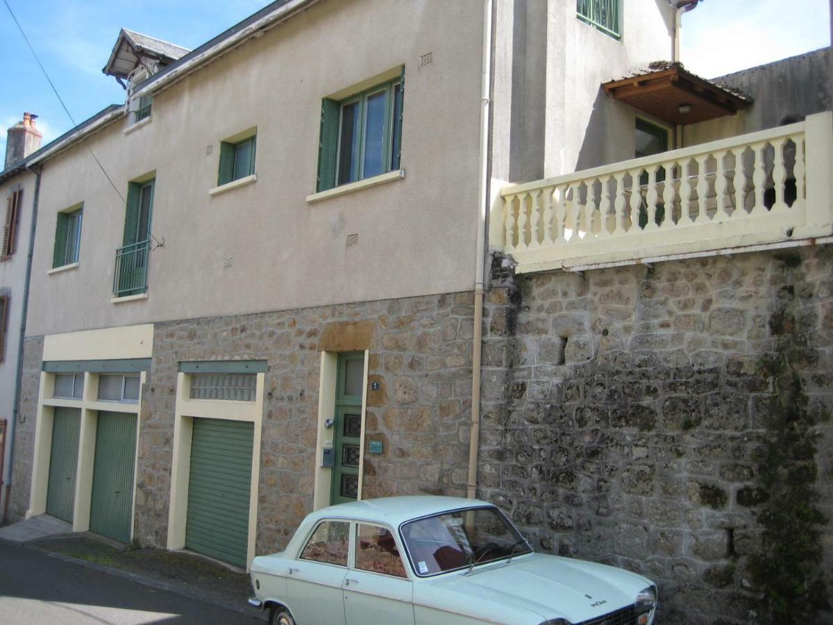 La Petite Cerise Villa Eymoutiers  Exterior photo